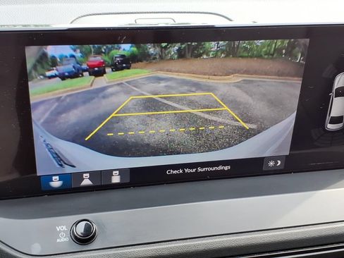 Used 2023 Honda Accord EX-L image 16