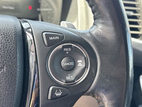 Used 2018 Honda Pilot Touring image 25