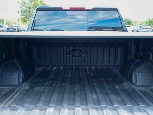 Used 2025 Chevrolet Silverado 1500 RST w/ Redline Edition AWD/4WD image 11