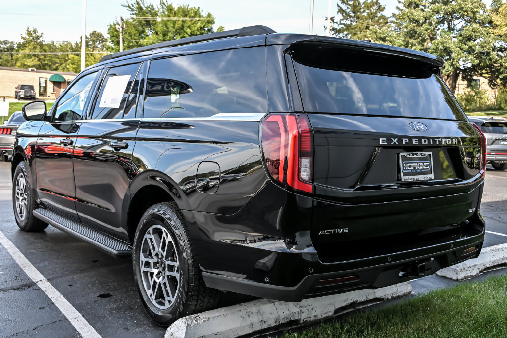 Certified 2025 Ford Expedition Max Active AWD/4WD image 6