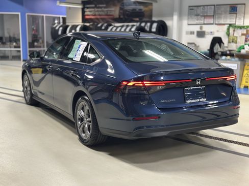 Used 2024 Honda Accord EX image 7