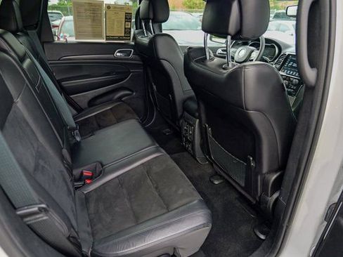 Used 2022 Jeep Grand Cherokee Laredo X image 29