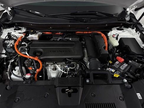 Used 2025 Honda CR-V Sport Touring image 13