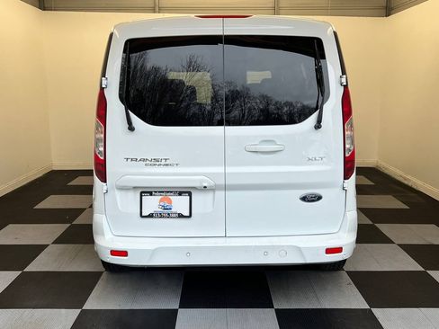 Used 2020 Ford Transit Connect XLT image 5