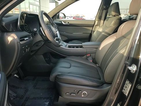 Certified 2025 Hyundai Palisade Calligraphy image 13
