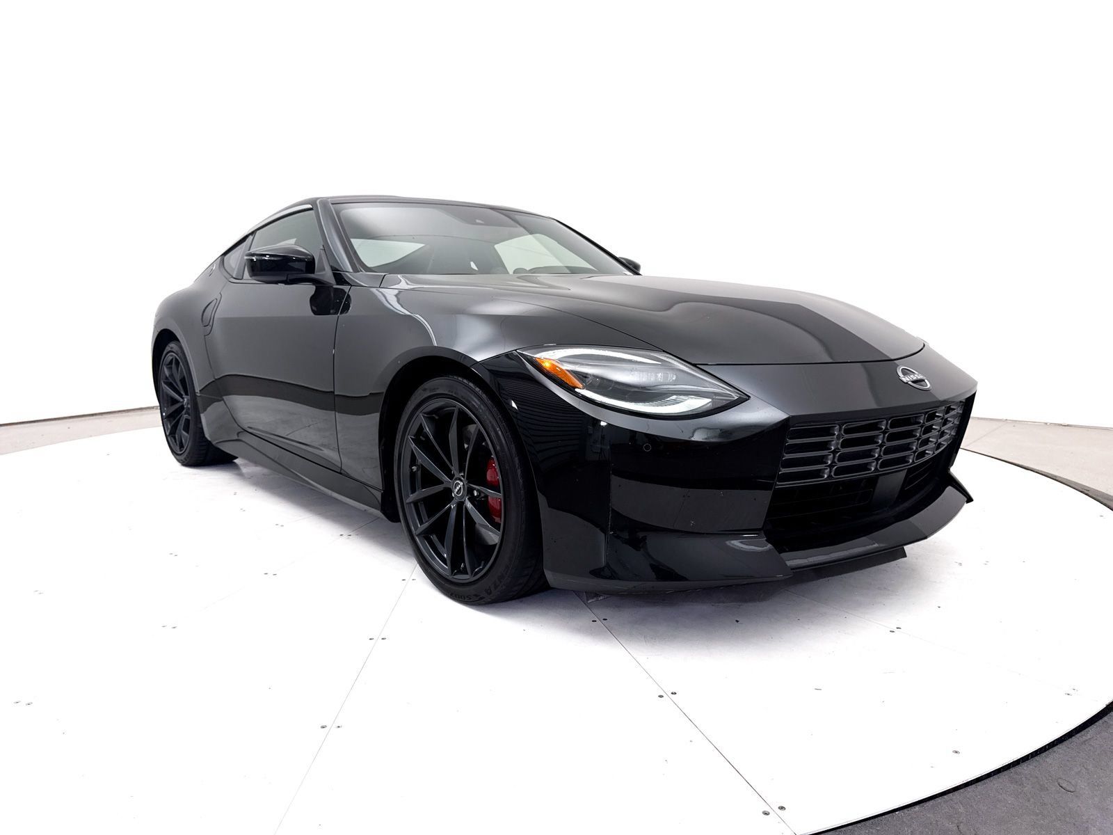 Used 2024 Nissan Z Performance w/ Floor Mat Package RWD image 14