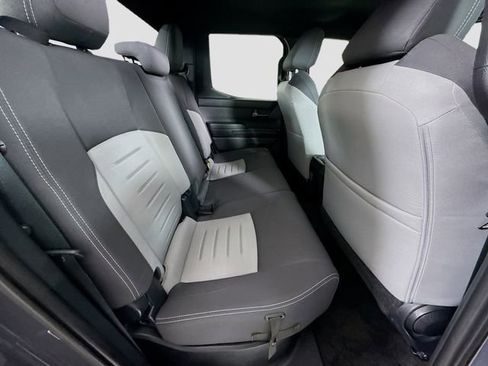 Certified 2024 Toyota Tacoma TRD Off-Road AWD/4WD image 25