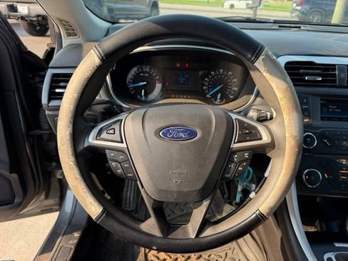 Used 2016 Ford Fusion S FWD image 17