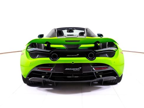 Used 2022 McLaren 720S Performance RWD image 6