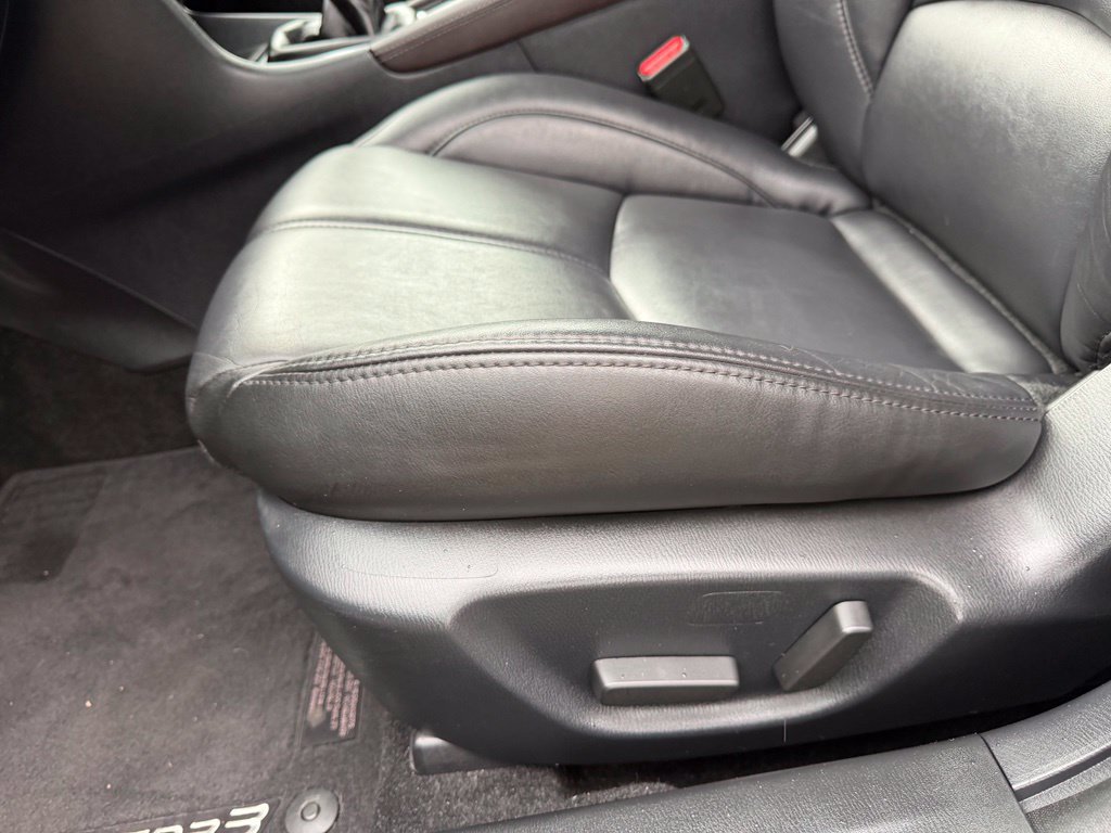 Used 2018 MAZDA MAZDA3 Touring FWD image 15