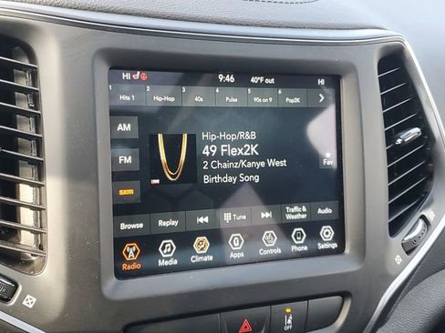 Used 2022 Jeep Cherokee Latitude Lux w/ Sun & Sound Group image 25