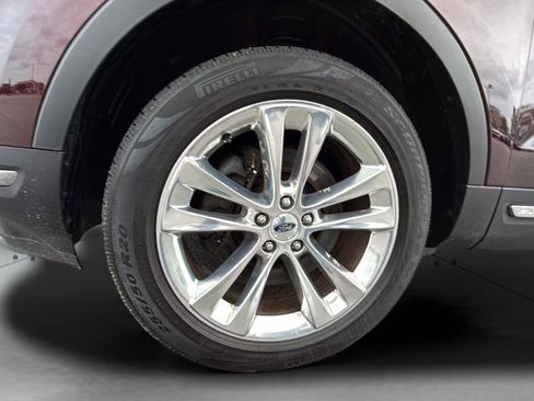 Used 2019 Ford Explorer Limited AWD/4WD image 28