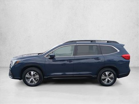 Certified 2025 Subaru Ascent Premium image 9