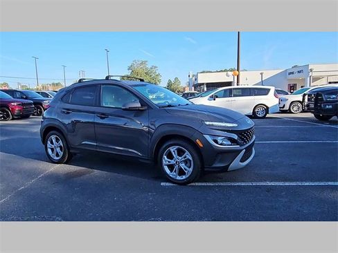 Used 2023 Hyundai Kona SEL image 17