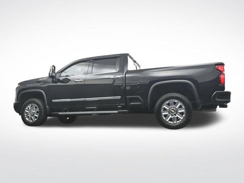 Used 2024 Chevrolet Silverado 3500 High Country w/ High Country Premium Package AWD/4WD image 39