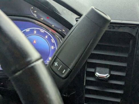 Used 2022 Chevrolet Silverado 1500 LT image 28