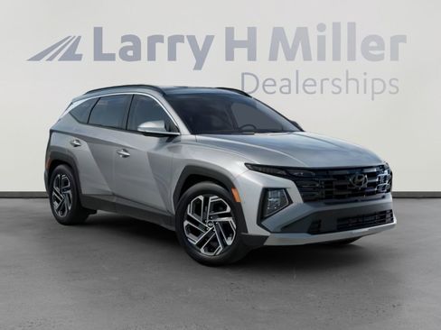 New 2026 Hyundai Tucson Limited AWD/4WD image 2