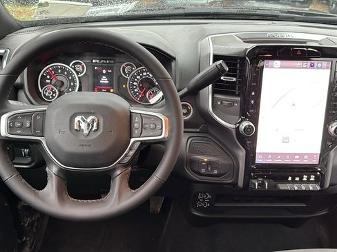 Used 2025 RAM 2500 Big Horn image 26