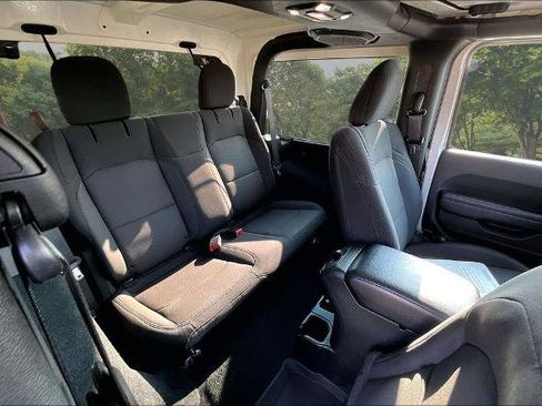 Used 2023 Jeep Wrangler Sport AWD/4WD image 27