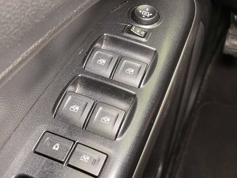 Used 2019 Chevrolet Colorado LT w/ Colorado RST Special Edition AWD/4WD image 27