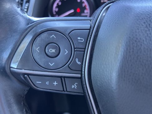 Used 2021 Toyota Camry SE image 21