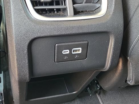 Used 2025 Chevrolet Blazer LT FWD image 15