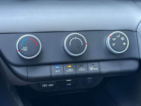 New 2026 Hyundai Elantra SE image 15