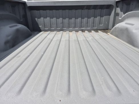 Used 2019 RAM 1500 Laramie w/ Sport Appearance Package AWD/4WD image 34