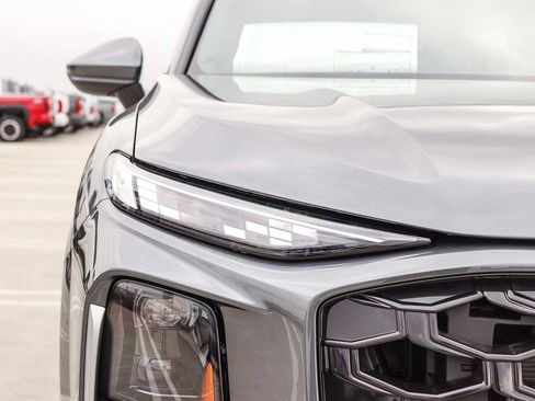 New 2026 Audi Q3 quattro 2.0T AWD/4WD image 9