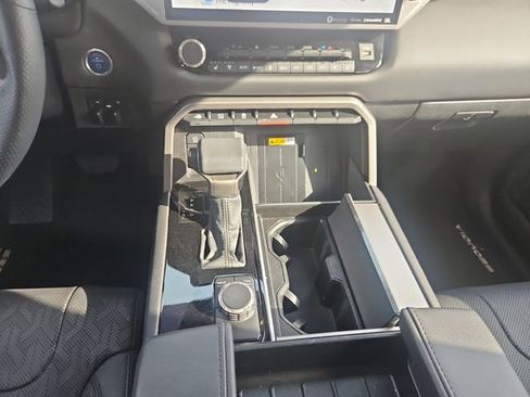 Used 2023 Toyota Sequoia Limited w/ Tow Technology Package image 11