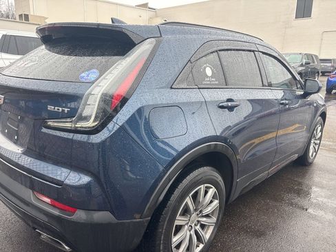 Used 2019 Cadillac XT4 Sport image 4