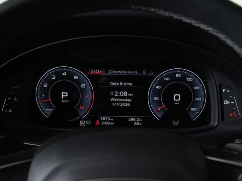 Used 2023 Audi Q8 Premium Plus w/ Premium Plus Package image 11