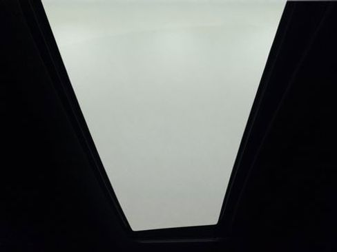 Used 2025 GMC Sierra 2500 AT4 w/ Technology Package image 38