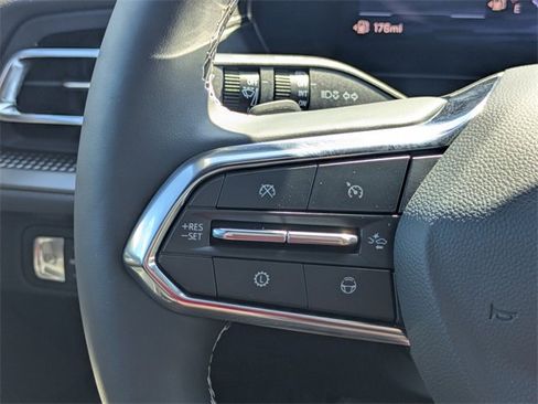 New 2026 Chevrolet Traverse LT w/ Enhanced Driving Package image 28