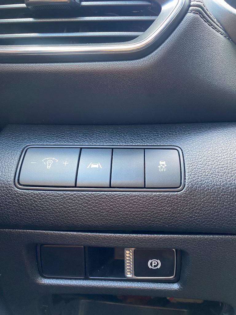 Used 2022 Hyundai Santa Fe SEL FWD image 21