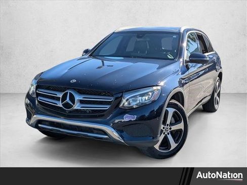Used 2019 Mercedes-Benz GLC 350e 4MATIC image 1