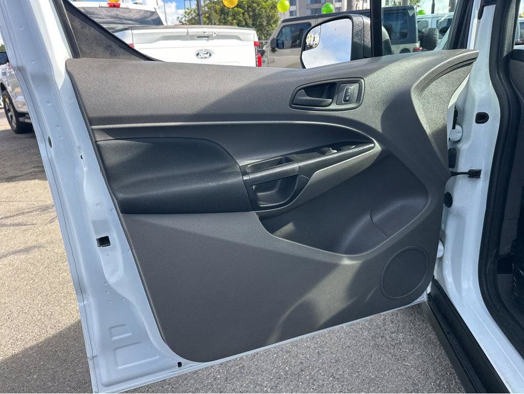 Used 2022 Ford Transit Connect XL FWD image 15