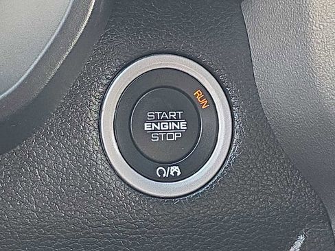 Used 2022 RAM 1500 Laramie image 23