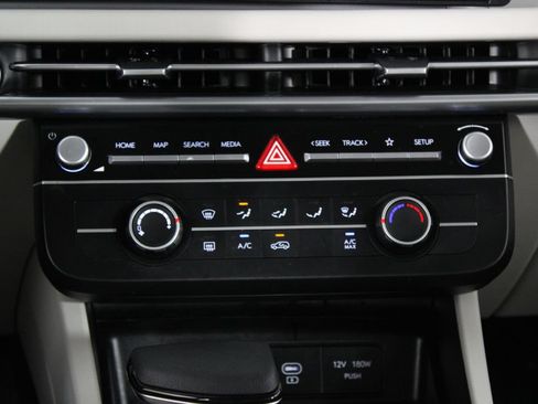 Certified 2026 Hyundai Tucson SE FWD image 22