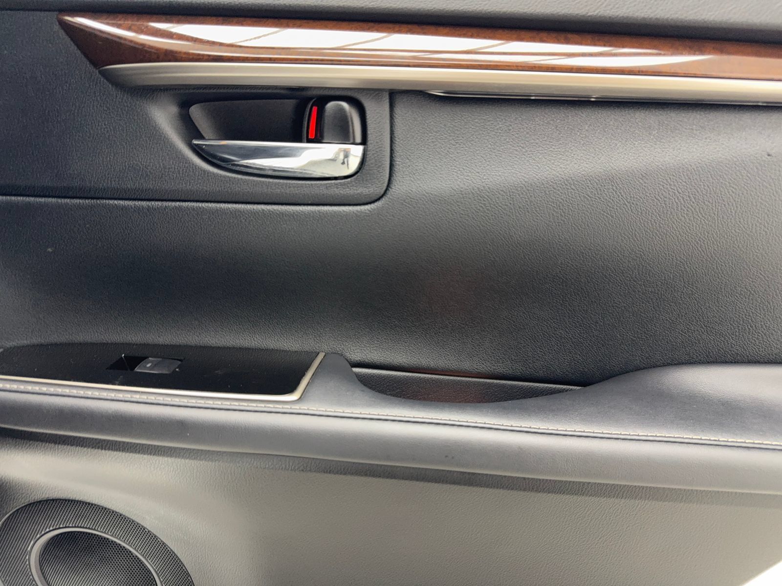 Used 2017 Lexus ES 350 w/ Luxury Package FWD image 46