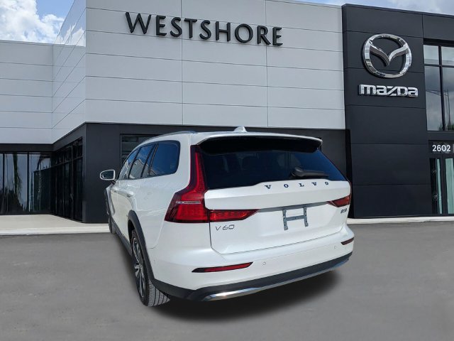 Used 2023 Volvo V60 B5 Cross Country Plus AWD/4WD image 5