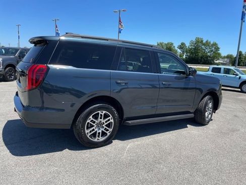 New 2026 Ford Expedition Active AWD/4WD image 13