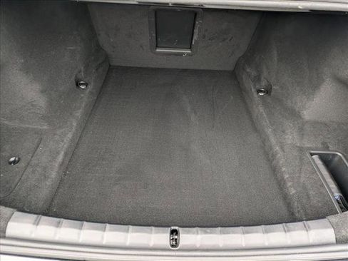 Used 2023 BMW 740i image 6