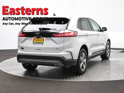 Used 2021 Ford Edge SEL w/ Convenience Package AWD/4WD image 5