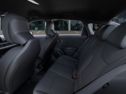 New 2026 Kia K4 LX image 19