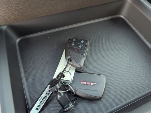 New 2026 GMC Sierra 2500 SLT w/ SLT Premium Package image 28