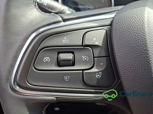 Certified 2023 Buick Encore GX Essence w/ Experience Buick Package FWD image 22