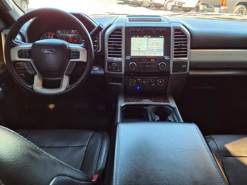 Used 2017 Ford F350 Lariat w/ Lariat Ultimate Package image 8