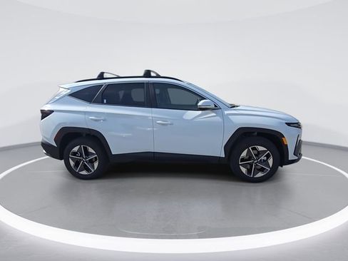 New 2026 Hyundai Tucson SEL AWD/4WD image 9