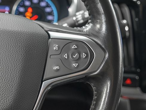 Used 2020 Chevrolet Traverse LT w/ LPO, Floor Liner Package image 22